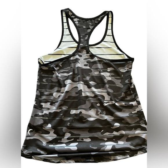 Zyia Black Camo Havana Tank Top - Picture 8 of 10